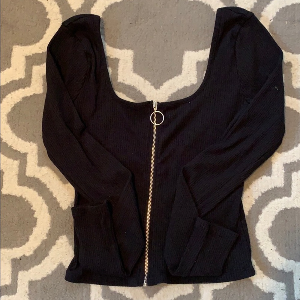 Hollister black crop top